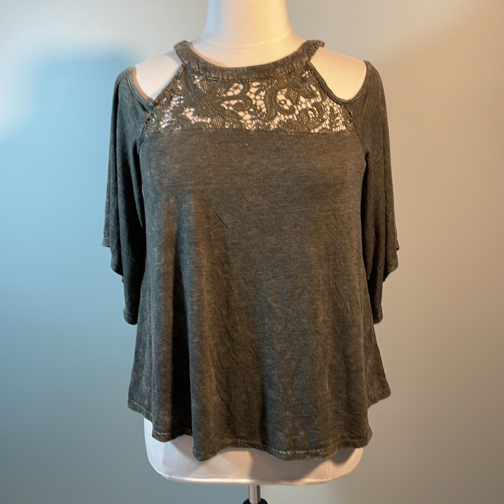 Torrid Cold Shoulder 3/4 Bell Sleeve Acid Washed Top